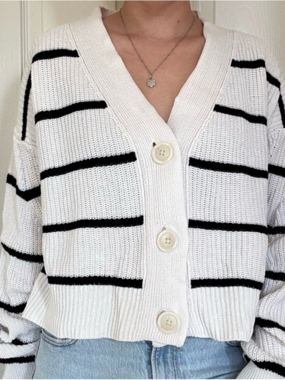NWOT Striped Open Front Cardigan Knit Sweater XS Universal Thread Black White - Picture 4 of 10